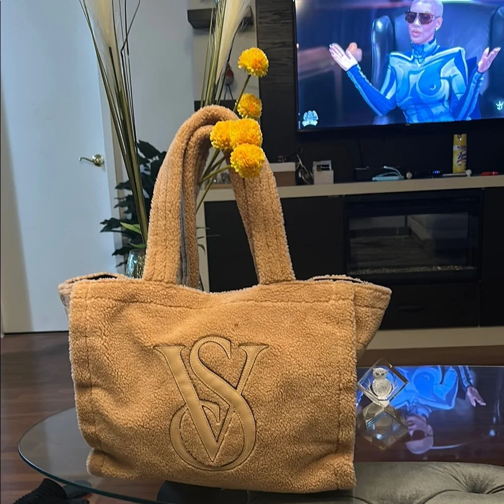 Victoria's Secret Tan Tote Bag - Picture 2 of 5